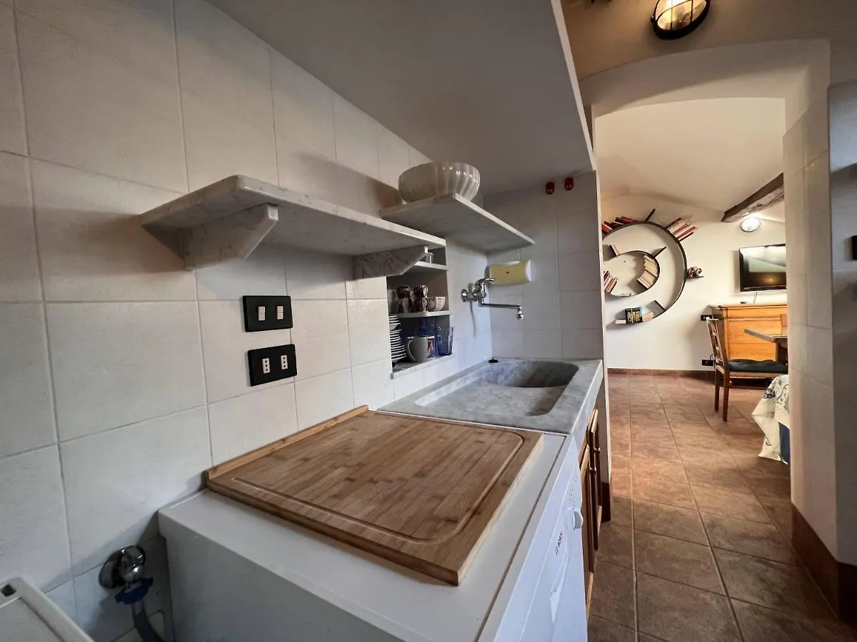 Apartament Mansarda Sul Porticciolo 1B/1B 50Mq With Seaview Genua 0*,  Włochy
